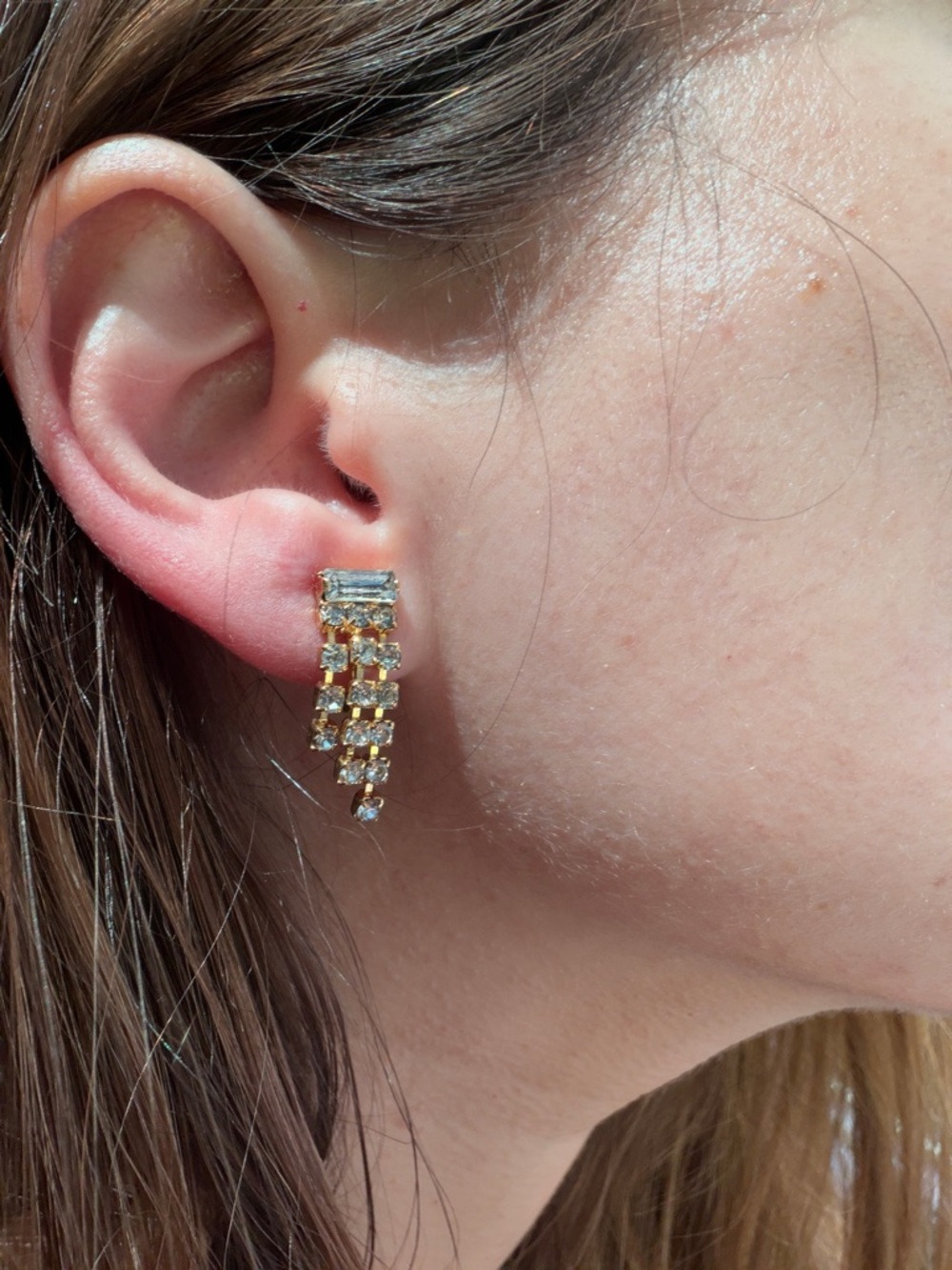 Sarah Coventry Gold Crystal Drop clip on Earrings - Women Jewelry